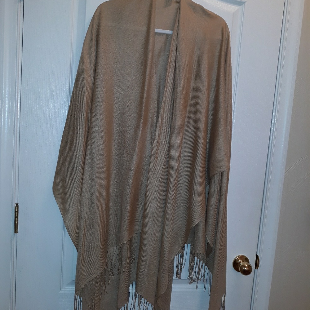 67"x52"acrylic shawl